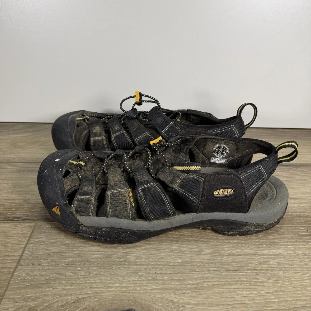 Keen Sandals Mens Sz 13 Newport H2 Waterproof Hiking Black Hook & Loop 1001907